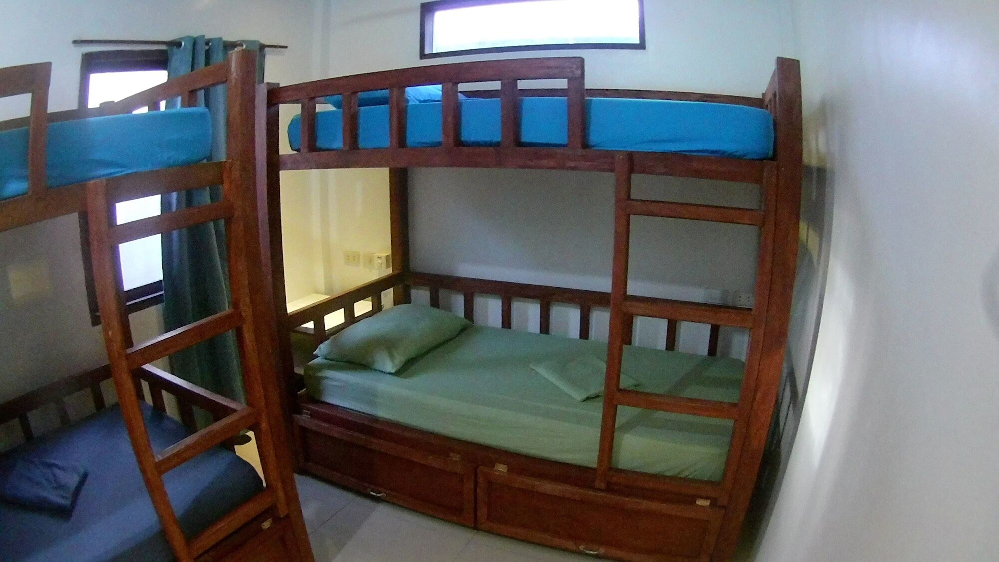 ג'נרל לונה Footprints Homestay (Adults Only) מראה חיצוני תמונה