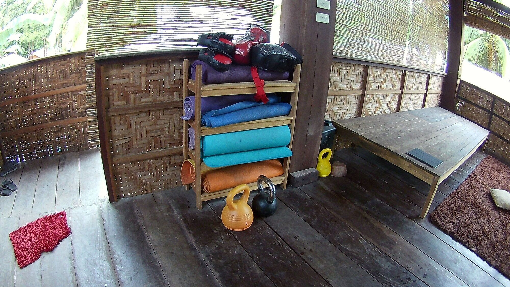 ג'נרל לונה Footprints Homestay (Adults Only) מראה חיצוני תמונה