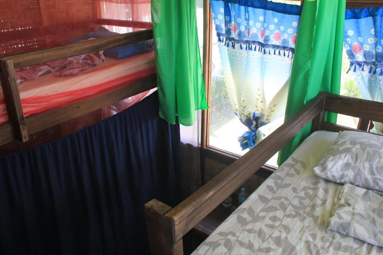 ג'נרל לונה Footprints Homestay (Adults Only) מראה חיצוני תמונה