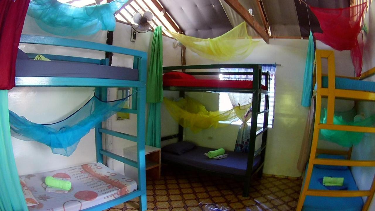 ג'נרל לונה Footprints Homestay (Adults Only) מראה חיצוני תמונה